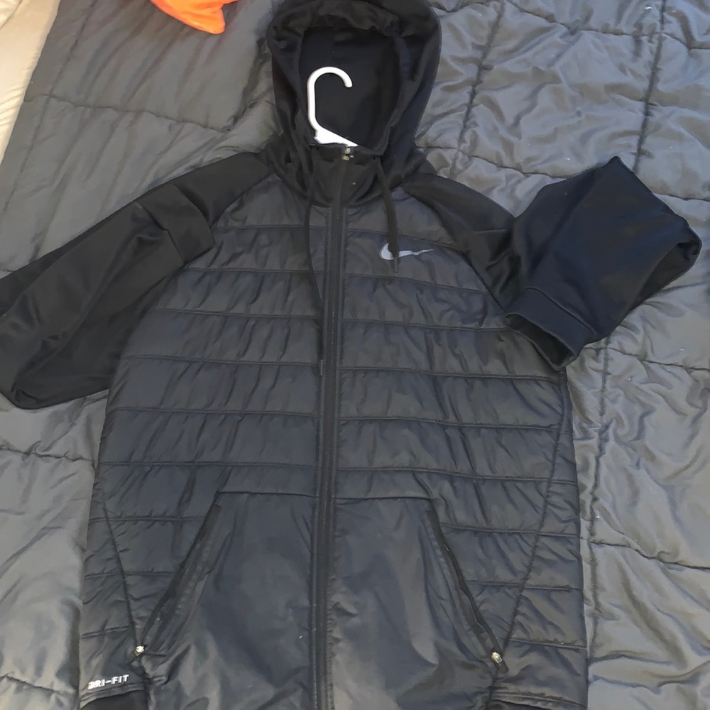 Nike Dri-Fit Midweight Jacket